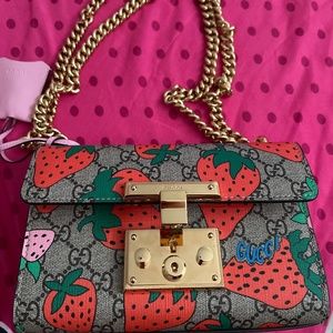 Gucci Strawberry
